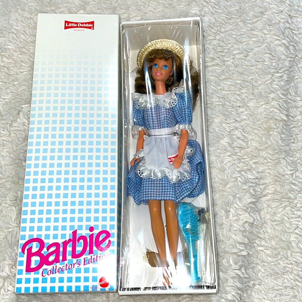 Vintage Barbie - Little Debbie Collectors Edition New In Box 1992 Mattel 10123